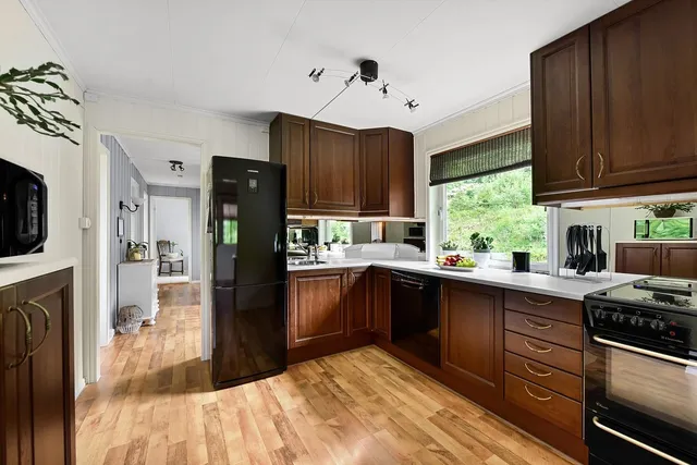 3001 FAIRFIELD COURT, WILSHIRE ESTATES