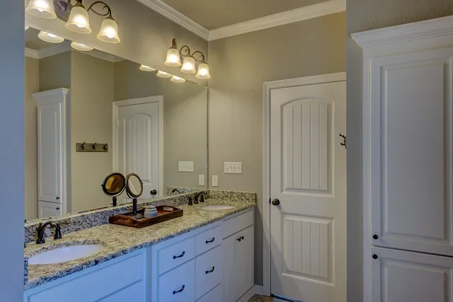 1018 OSPREY
COURT, Dunedin, FL
