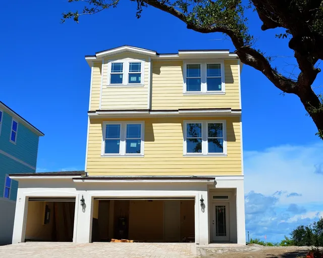 617 DRAKE LANE, CURLEW LANDINGS